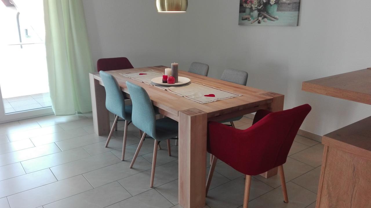 FDH Ferienhaus Rosa מראה חיצוני תמונה