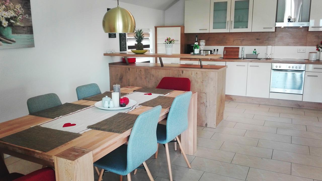 FDH Ferienhaus Rosa מראה חיצוני תמונה