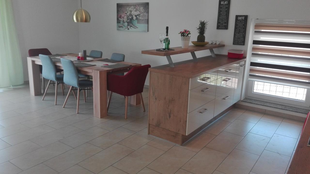 FDH Ferienhaus Rosa מראה חיצוני תמונה